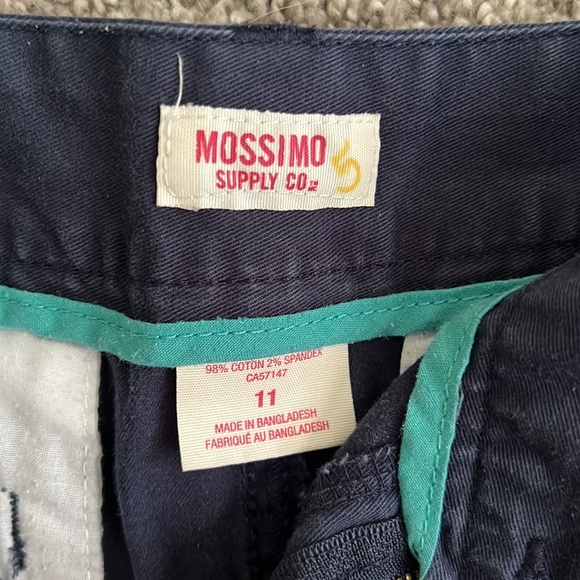 Mossimo blue shorts - Picture 2 of 3